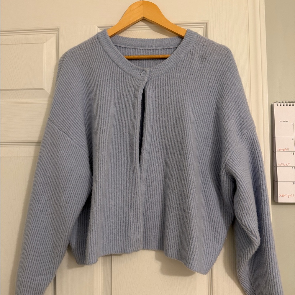 DAILY DRILLS light blue single button cardigan